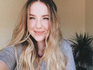 Aislinn Paul Instagram - Currently in that fun stage after a birthday where people ask you how old you are and you say the wrong age out of habit and then realize what you said and have to awkwardly correct yourself 😬