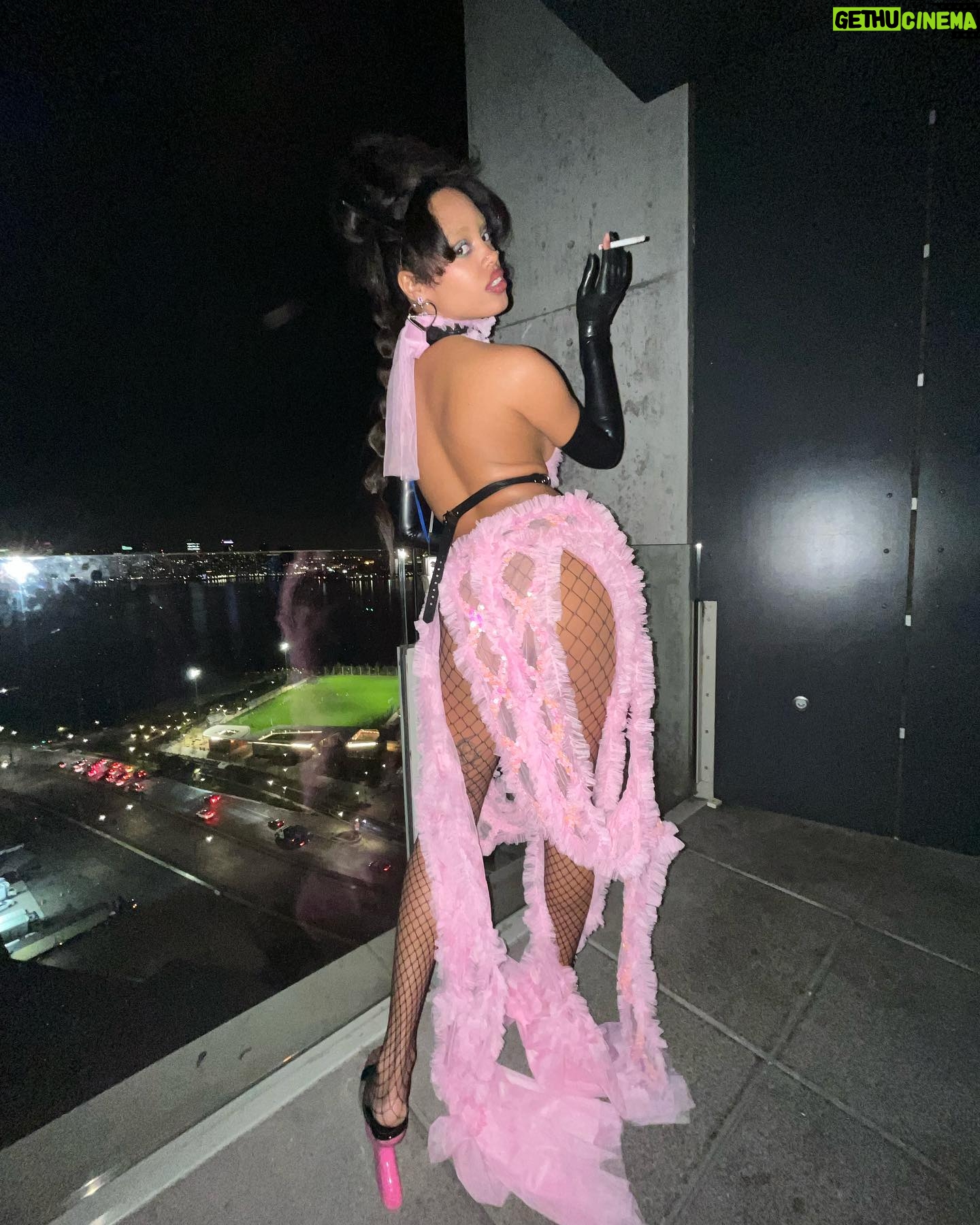 Ajani Russell - 3.6K Likes - Itās giving afters..
Met gala Monday never disappoints š