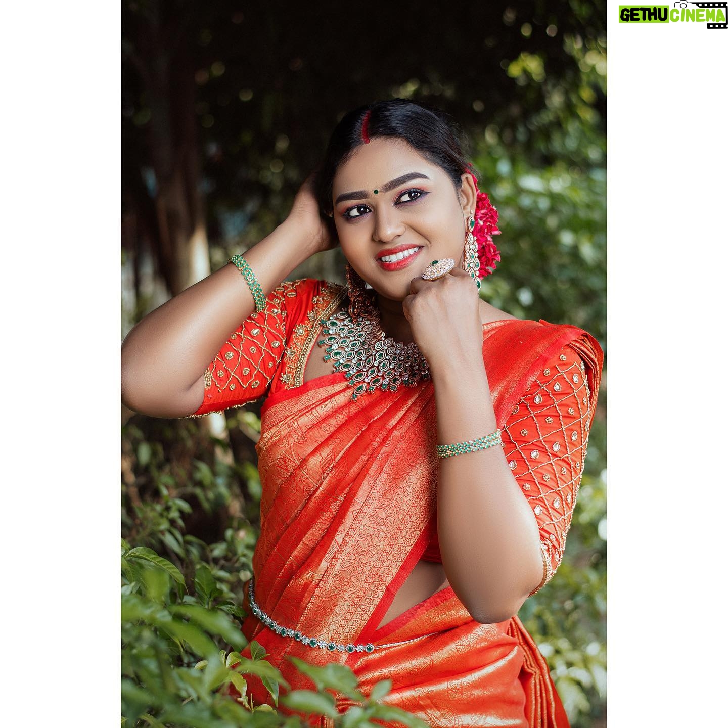 Akalya Venkatesan Instagram - அழகே சுகமா ❤️ @vaishuelitemakeover @evidencemaker @littlefingers_bridal_jewellery @r.s.designsss