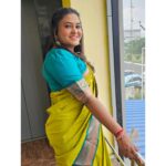 Akalya Venkatesan Instagram - Some candids 🥰🥰🥰 @njoybriyanipalace Mua @jayashrijagatheesh Saree drape @sara_makeover_artist Jewels @twin_brothers_kanchi_plaza