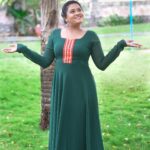 Akalya Venkatesan Instagram - Beautiful outfit from @petals.chennaiii ❤️😍 @evidencemaker