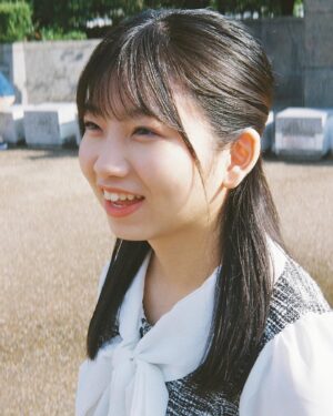 Akane Haga Instagram - #ねちんふぃるむ
⁡
⁡
⁡
モーニングに加入して
初のお誕生日を迎えたはるちゃん、
18歳おめでとうーーー🎂💚
⁡
幸せいっぱいの1年になりますように！
⁡
⁡
⁡
#film #filmphotography #film_jp
#helloproject #morningmusume24
#フィルム #フィルムカメラ 
#モーニング娘24 #羽賀朱音 
#井上春華 ちゃん #happybirthday #🥳