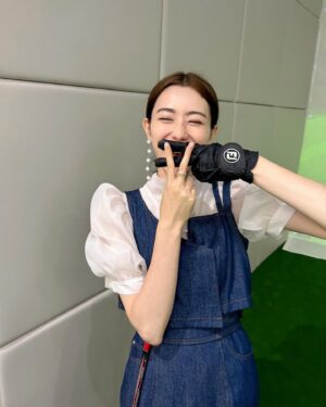 Akane Moriya Instagram - ⁡

8/20(日)よる11時55分〜
『あざとくて何が悪いの？』
あざと連ドラ3話の放送です💘
@azatoinsta 
ゴルフデビューしたくなりました🤭