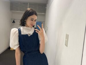 Akane Moriya Instagram - ⁡
『あざとくて何が悪いの？』
テレ朝 毎週日曜 23:55〜

あざと連ドラの主演を務めさせて頂いております🫶
これから毎週日曜よるはスケジュール空けておいてくださいね🥺💕
⁡
@azatoinsta 
⁡
#あざとくて何が悪いの