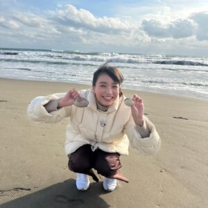 Akane Sakanoue Instagram - .
千葉テレビ #市町村てくてく散歩 オフショット
美味しものをいただいて、体験して
大網白里市を充実しました〜〜！
すごく楽しい1日でした☺️

千葉にお住まいじゃない方や見逃した方は
1ヶ月限定でYouTubeにて配信しているそうなので是非！

https://youtu.be/44O_vSOvWpA