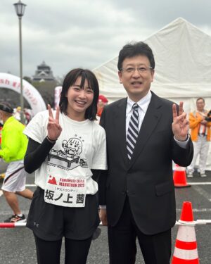 Akane Sakanoue Instagram - .
#熊本城マラソン 楽しかったー！
お祭り感にテンションがあがり、
なにより沿道での声援がすごく温かくて嬉しかったです。

インスタライブ中継でもたくさんの応援
ありがとうございました！