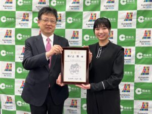 Akane Sakanoue Instagram - .
この度、熊本市親善大使を
務めさせていただくことになりました！

各分野で活躍されている熊本の先輩方が
熊本市親善大使を務められてる姿をこれまで見てきたので、
その一員に入れていただけたことを本当に嬉しく思います！

自然がいっぱいで美味しいものが溢れてて、
何よりあったかい人が集まる熊本の魅力を
これまで以上に発信していけたらと思います☺️

#熊本 #kumamoto 
#熊本市親善大使