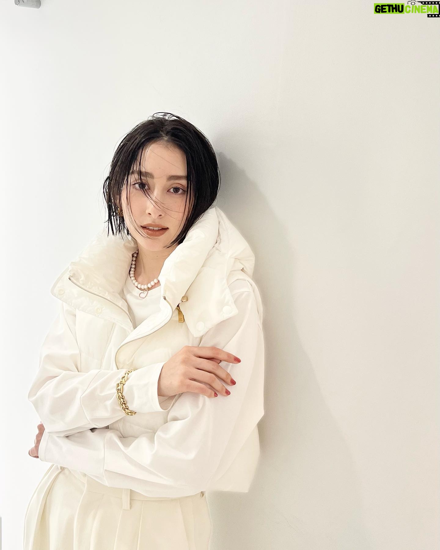 Akari Hayami - 5.5K Likes - _
#VERY 10月号でてます
#早見あかりのITHINK 配信されてます
今日の #ナンウマ は23時からです
お知らせいっぱい!よろしくぅー🔥
