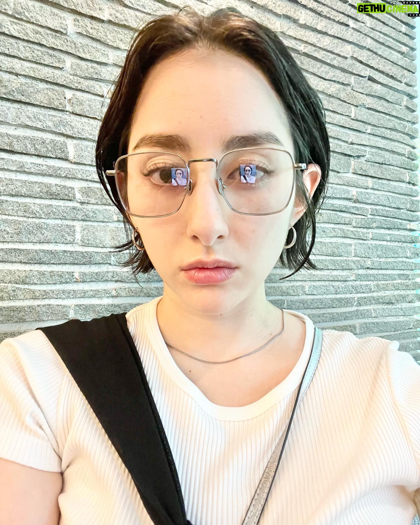Akari Hayami - 6.8K Likes - _
🕶️🌳🌿🍀🥦
#elmariachi_eyewear