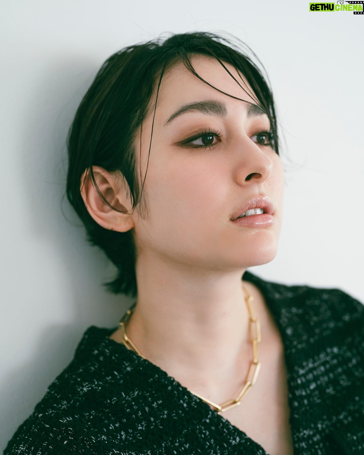 Akari Hayami - 5.8K Likes - _
作品撮り🩶🩶🩶
@sakaitakahiro_
@chie_make_up
@shiroosa
