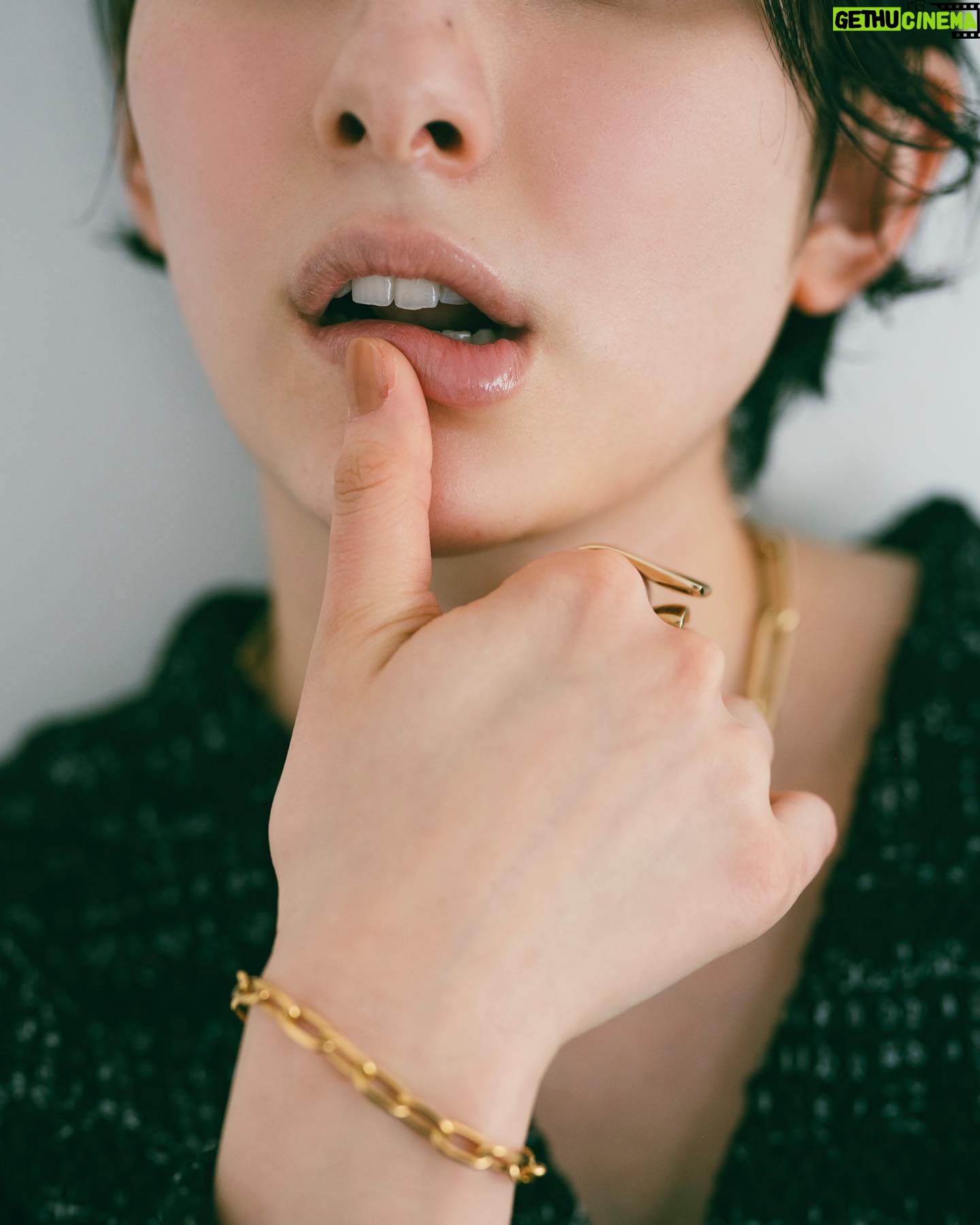 Akari Hayami - 5.8K Likes - _
作品撮り🩶🩶🩶
@sakaitakahiro_
@chie_make_up
@shiroosa