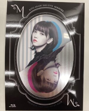 Akari Kito Instagram - ✨#鬼頭明里  2nd LIVE 「MIRRORS」Blu-ray本日発売✨

昨年12月にパシフィコ横浜で開催した
持ち曲全21曲を披露した2ndライブを収録📀

kitoakari.com/mirrors