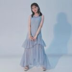 Akari Kito Instagram - 💎「夢の糸」発売まであと1日💎 オフショットを発売日まで毎日お届け！ 本日はジャケ写撮影時の一コマ📷 水色ドレスの鬼頭さん🩵どこか神秘的な美しさが漂います✨ #鬼頭明里 6thシングル 「夢の糸」1月31日発売❗️ https://kitoakari.com/yumenoito 本日20:30〜は生配信も🫶 https://youtube.com/live/wUMtD9V-C2c