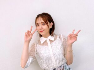 Akari Kito Instagram - 🎹発売まであと4日🎻
#鬼頭明里 2ndアルバム「Luminous」
10月12日(水)発売✨

新曲7曲が収録🎼

Zepp Tour 2023チケット優先販売申込券封入🎟