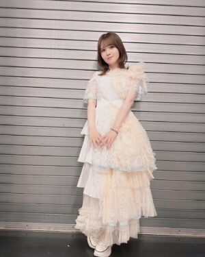 Akari Kito Instagram - ✨✨✨✨✨✨
#鬼頭明里 Zepp Tour 2023「Glow up!!」
✨✨✨✨✨✨

衣装4着載せちゃいます👗👠👚
皆さんはどの衣装がお気に入りですか❓