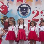 Akasya Asıltürkmen Instagram - En güzel bayram bu bayram! 🇹🇷🇹🇷🇹🇷#23nisanulusalegemenlikveçocukbayramı @bumedmec #tanıtım #ortaklık #eğitim #okul #boğaziçi #bumedmeckosuyolu
