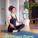Akasya Asıltürkmen Instagram - 🙆🏻‍♀️🙆🏻‍♀️🙆🏻‍♀️Esneme hareketleri, kasları gevşeterek vücudu rahatlatır ve uyumadan önce stresi azaltabilir. Aynı zamanda kan dolaşımını artırarak uyku kalitesini destekleyebilir. Ne tür esneme hareketleri peki? 🐻‍❄️🐻‍❄️🐻‍❄️Boyun esneme hareketleri, boyun kaslarını rahatlatarak gerginliği azaltabilir. Bacakları esnetmek ise kasları gevşetir, kan dolaşımını artırarak uykuya geçişi kolaylaştırabilir. 👍🏻👍🏻👍🏻Kedi ve inek gibi yoga esneme hareketleri, sırtı esnetir ve genel vücut esnekliğini artırabilir. Bu hareketler, uyumadan önce vücudu hazırlayarak daha rahat bir uyku sağlayabilir. #akasyatips #uyku #reels