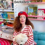 Akasya Asıltürkmen Instagram - Örnek aldığım içerikte anne davranışı diye belirtilmiş ama bence ebeveyn davranışı. Çocuklarımıza iyilik yapalım derken geri dönülmez hatalar yapabiliyoruz. Farkınladıkla bunları minimuma indirmek mümkün. Çoğu davranışımız bir önceki jenerasyondan biz farkına bile varmadan iliklerimize kadar işlemiş. Mesela en sinir olduğum şeydir kıyaslanmak, hayatım boyunca anneannem yaptı bunu ama geçen gün ağzımdan çıkarken yakaladım mendebur bir cümleyi, hemen dönüştürdüm. Biliyorum, bizim çocuklarımız çok daha şanslı. Bilinçli ebeveynler her geçen gün artıyor. Biz de hem içimizdeki çocuğu iyileştiriyor, hem de sağlıklı bir nesil yetiştiriyoruz. 🍎 Kaynak: @fantastikanne #çocukgelişimi #pedagoji #psikologi #çocuk #anne #baba #ebeveyneğitimi #ebeveyndanışmanlığı #reels #akasyatips