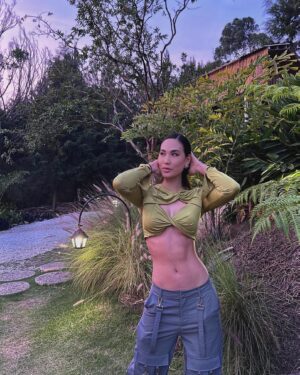 Akemi Nakamura Instagram - La obra de arte soy yo!