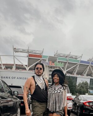 Akilah Hughes Instagram - ✨You wish I was your pound cake, boy you know I look good af ✨

Made our way to DC to see the Queen. The best live vocalist of our lifetime. The best performer PERIOD. Icon icon icon. @beyonce 👸🏾 Did she perform in the rain for a sold out arena? Yes. Did she pay to keep the metro open due to the delay? Yes ma’am. Did I levitate and transform like that Sailor Moon transformation? Yes. I’m different now. I lost my voice. If you get a chance to see her and you don’t, so embarrassing. The greatest to ever do it. 🖤🩶🖤