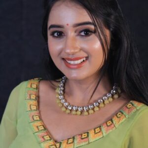 Akshaya Kandamuthan Instagram - 🥀💚🥀

In frame : @akshaya_kandamuthanoffi

Mua : @queen_of__bridal

#photooftheday #femalephotographers #photographylovers💕💕 #chennaiphotography #weddingphotography #wedding  #tamilactress #tamilcinema #tamilsongs #tamil #vijaytvupdates #vijautvserail #tamilbgm #trending #trendingreels #trendingnow #trendingsongs #explorepage #explore #explore #instagood #instadaily #instalike #instagram