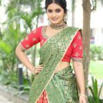Akshaya Kandamuthan Instagram -