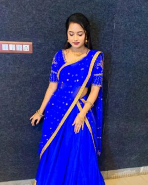 Akshaya Kandamuthan Instagram - Beautiful blue dress 💙 @visha_boutique_