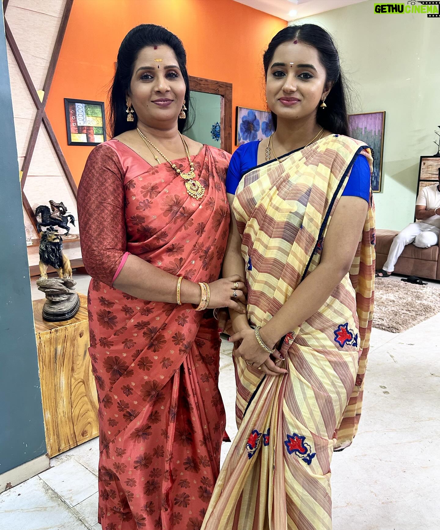 Akshaya Kandamuthan Instagram - Aahakalyanam spot clicking ❤️❤️❤️ @akshaya_kandamuthanoffi #reels #picoftheday #vijaytvserial #aahakalyanam❤ #shooting #actress
