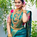 Akshaya Kandamuthan Instagram - Mallu Wedding Bridal Look ❤️ . . For Bridal Enquiry Kindly Dm/ Watsapp @6381950927. . Makeup, Drape & Hair : @honey_s_bridal_studio_cbe Muse : Angel @akshaya_kandamuthanoffi Photography: @shades_of_vijay Jewellery : @ammu_bridal_jewellery , @honey_s_bridal_studio_cbe Costume : @honey_s_bridal_studio_cbe Blouse : @mokshe_rental_destination