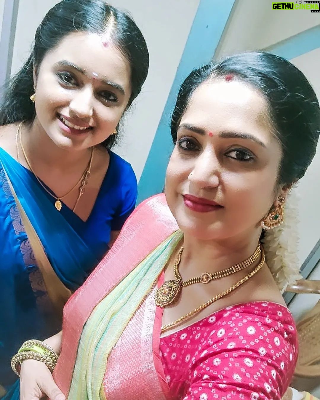 Akshaya Kandamuthan Instagram - With our cutie pie.... Maha.... Offscreen pics... #heroine #aahakalyanam #happy #instagram #instaphone #instaphoto #photography #photoshoot #photographer #photography #photoshoot #goodvibesonly #goodmorning #goodtime #shootfilm #shooting #shoot #shootfilm #photography #photo #likesforlike #livemusic #life