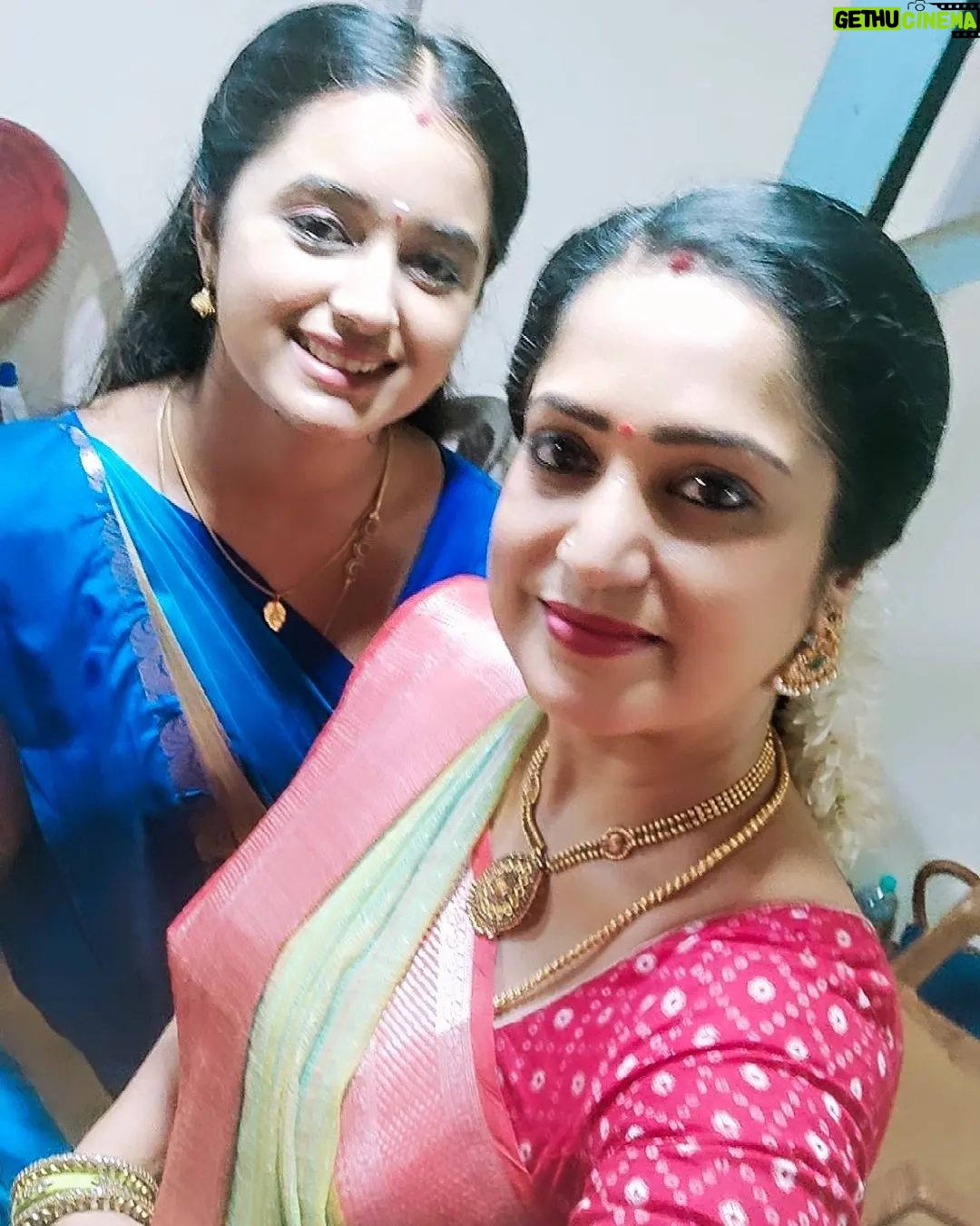 Akshaya Kandamuthan Instagram - With our cutie pie.... Maha.... Offscreen pics... #heroine #aahakalyanam #happy #instagram #instaphone #instaphoto #photography #photoshoot #photographer #photography #photoshoot #goodvibesonly #goodmorning #goodtime #shootfilm #shooting #shoot #shootfilm #photography #photo #likesforlike #livemusic #life