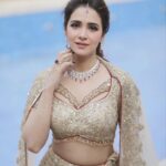 Akshitaa Agnihotri Instagram - Makeup and Hair: @ojasrajani Photography: @lsd.photography.official Muse: @akshitaa.agnihotri Outfit: @pawanandpranav Jewellery: @malkishjewels Venue: @jwsahar . . . . . #lsdphotography #akshitaaagnihotri #ojasrajani #ojasrajaniacademy #indianbride #makeup #hairstylist #televisionactress #actress #actorslife #model #beauty #beautiful #viralpost #picoftheday