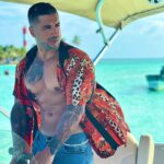 Alain Rocben Instagram - Ici le capitaine, bienvenue à San Andres ! Habla el capitán, bienvenido a San Andrés ! #sanandresislas #sanandresisland #sanandrescolombia #sanandrés #sanandres #roadtrip #boatlife #alainrocben
