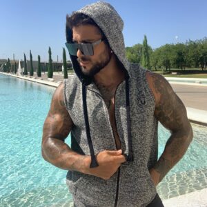 Alain Rocben Instagram - Summer in the city of #spain🇪🇸 #spainstagram #spain #spaintravel #spain_beautiful_landscapes #fitnessmotivation #fitness #alainrocben