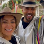 Alain Rocben Instagram - Salento, un paraíso en Colombia, te sorprenderá con sus calles empedradas, su aroma a café fresco y sus paisajes de montaña. ¡Descubre la belleza única de Salento y déjate cautivar por su encanto incomparable! Disfruta de la serenidad y vistas espectaculares que ofrece el @granazulsalento Sumérgete en un oasis de tranquilidad mientras contemplas la belleza natural que te rodea. ¡Una experiencia única! #salento #quindio #colombia🇨🇴 #paisajecafetero #valledecocora #naturelovers #visitcolombia #travelgram #alainrocben