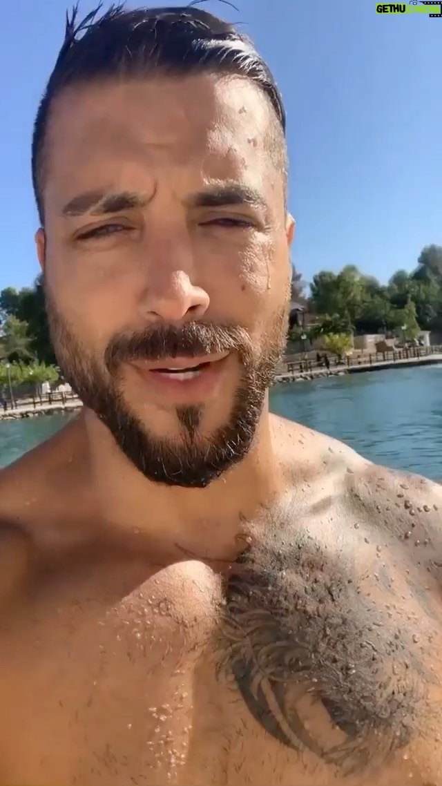Alain Rocben - 3 Likes - Buenos días tú 🌞
#reelvideos
#reelsviral
#reel
#reelvideo
#reelinstagram