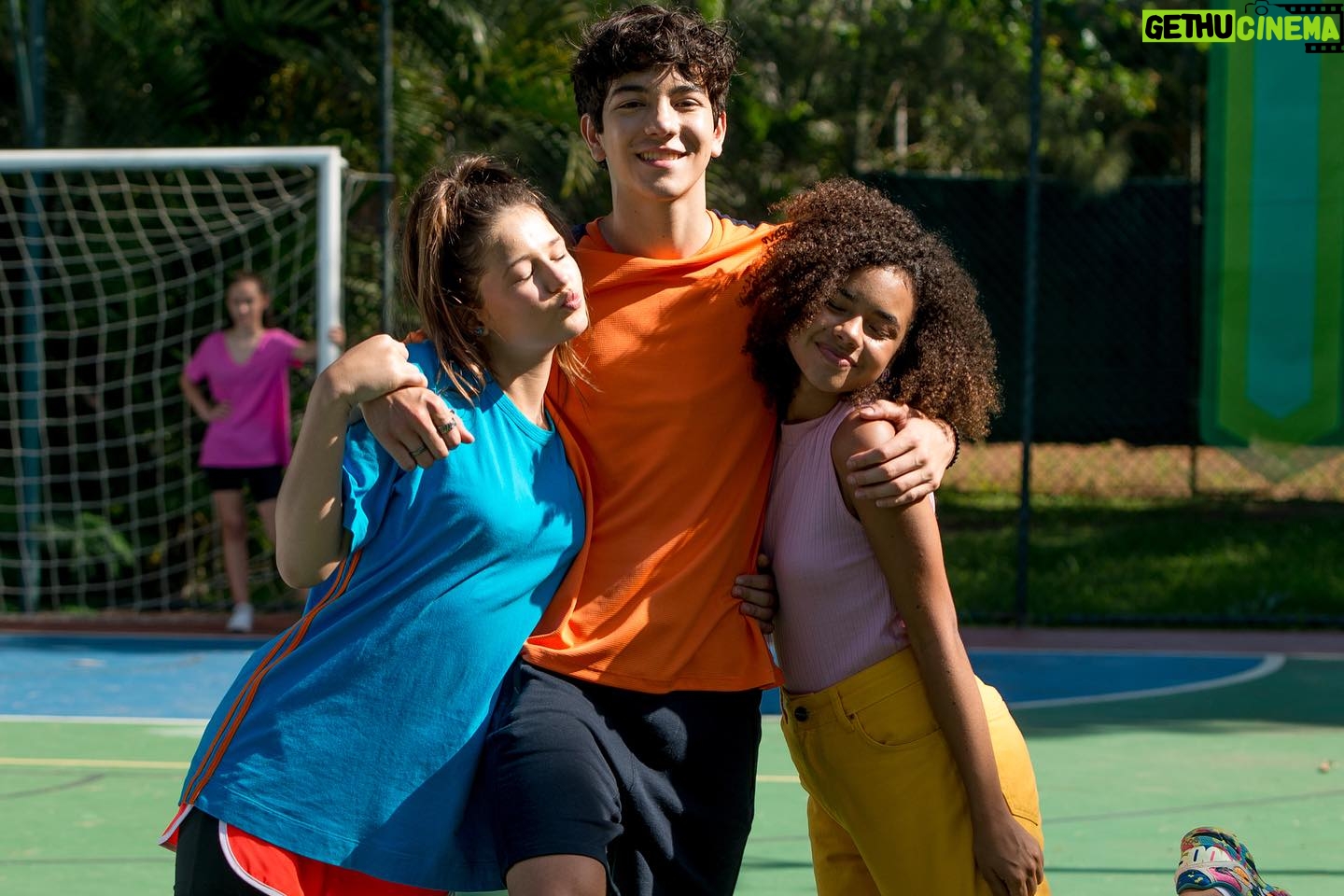 Alana Cabral - 749 Likes - Alana Cabral no futebol???? Não!
Mas Alana de “Meninas Não Choram” topa tuuudo pra ver a Pipa (@leticiabragaoficial ) feliz!
a partir do dia 30 de abril na sua telinha @netflixbrasil ❤️