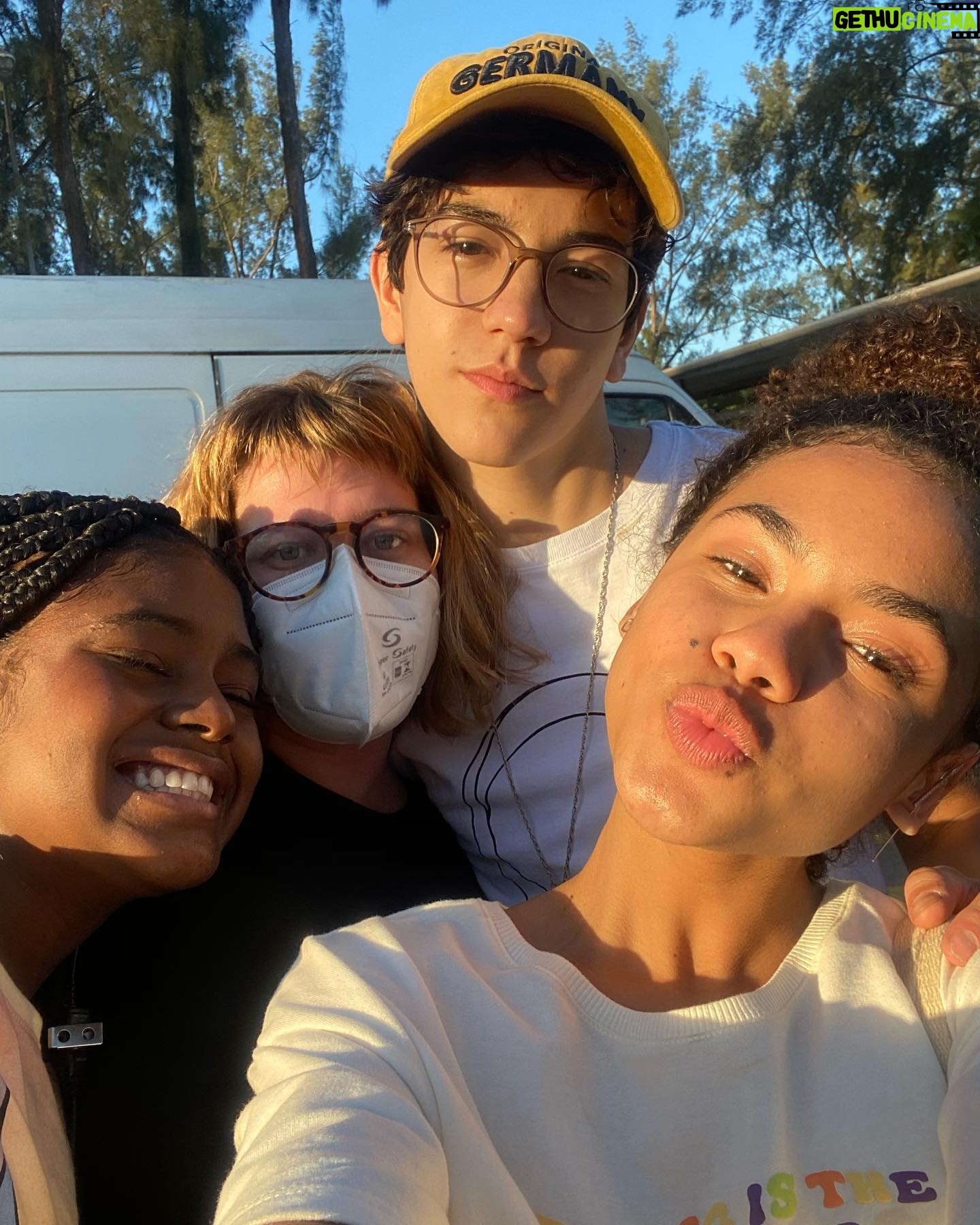 Alana Cabral - 2.8K Likes - muito amor e gratidão nessas fotos❤️🥹
#netflix #meninasnãochoram
