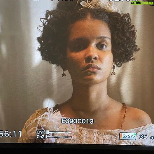 Alana Cabral - 1.9K Likes - Novela” Nos tempos do Imperador”
Minha primeira vilã!
E o primeiro a gente nunca esquece!
E aqui, estamos começando a semana com babadooo!!! Será que Zayla vai conseguir o que quer??
.
.
.
#zayla #nostemposdoimperador #novela #noveladas6 #redeglobo #tvglobo #alanacabral #atriz #artista #heslainevieira #produção