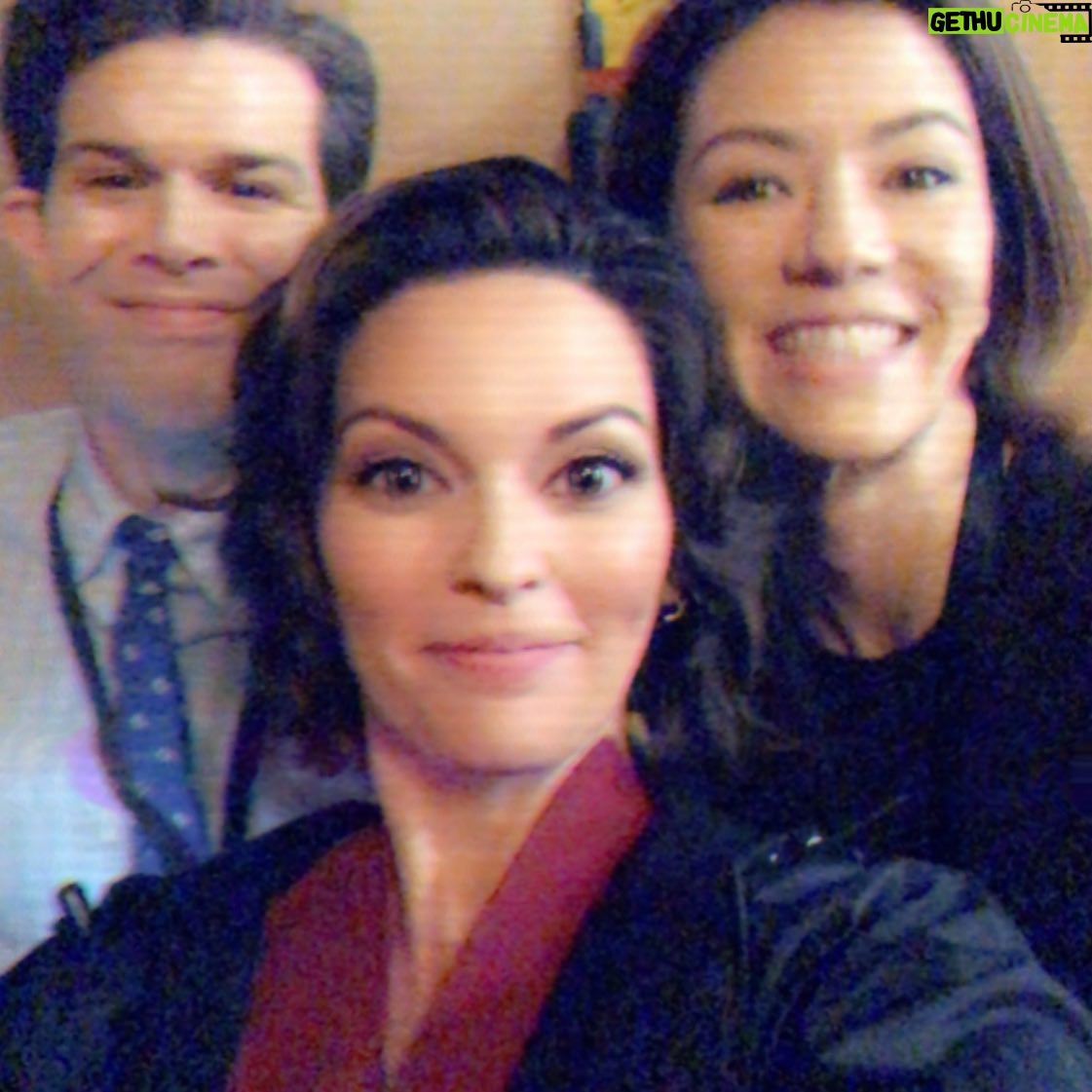 Alana de la Garza - 1.9K Likes - FBI Fam 💛🖤💛🖤💛🖤 @vedettelim @fbicbs #FBICBS