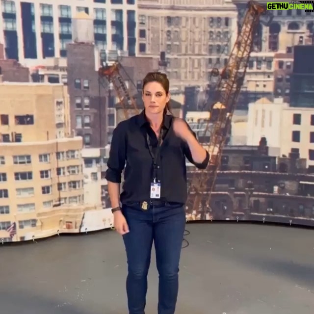 Alana de la Garza - 2.2K Likes - Love these nuts #fbicbs @fbicbs #workingfamily