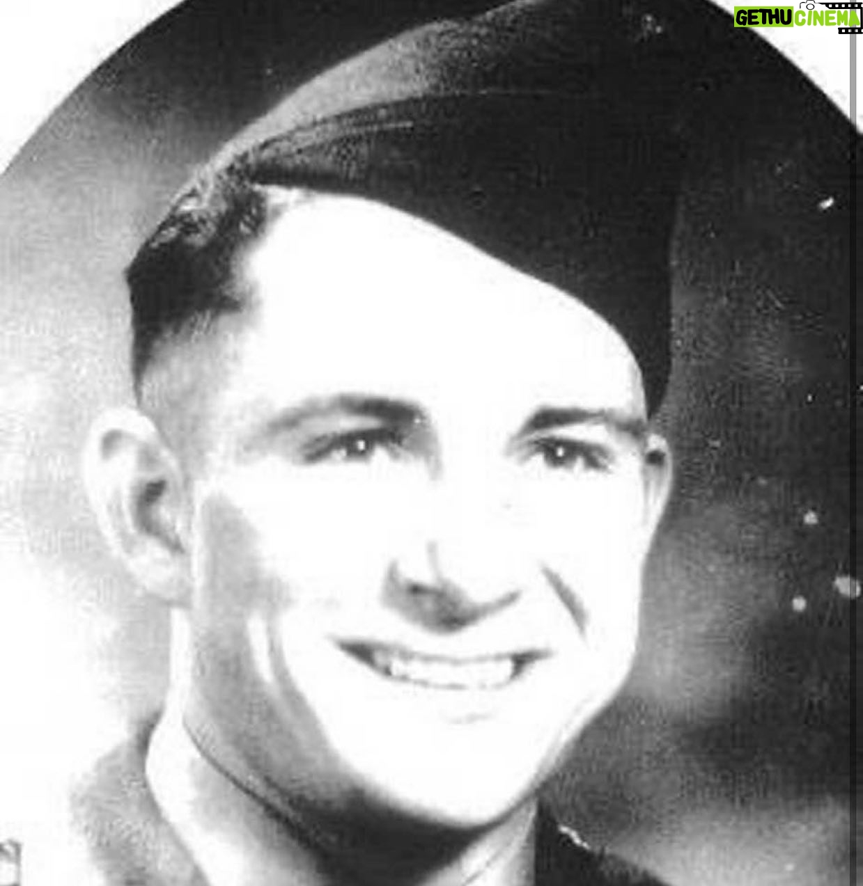Alana de la Garza - 1.9K Likes - To all who serve now, my grandfathers and all who served before them. THANK YOU ❤️ Thank you for protecting us, our freedoms and our liberties. #HappyVeteransDay