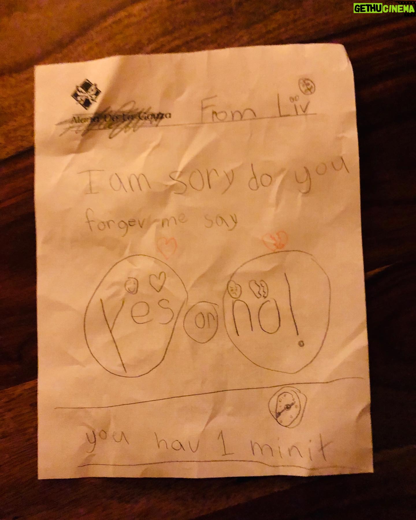 Alana de la Garza - 1.5K Likes - Found this in my son Kieran’s room 😂 My daughter Liv is sincere, but takes no crap. “You have one minute.” #siblings #KnowsHerWorth