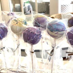 Alana de la Garza Instagram - Thank you @a.f.cakepops for my private cake pop lesson! My little chef and I had so much fun 🤩 Your treats are literally the tastiest I’ve ever had!! #Summer #Birthdays #delicious
