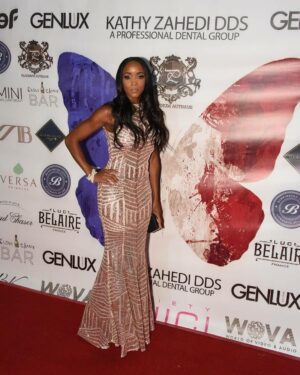 Alanna Forte Instagram - Red carpet event. 💃🏽💃🏽😍😍😍😘 Dress from @hotmiamistyles 🙏🏽 •Hair by @xavierlwestbrook