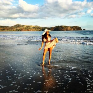 Alanna Forte Instagram - #costarica 🏝🙏🏾💋💋💜