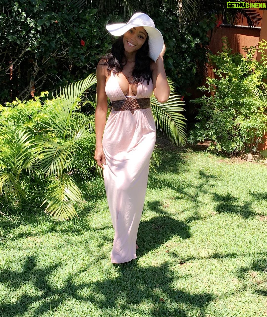 Alanna Forte - 809 Likes - Such beautiful weather in Costa Rica 🏝🌹😘💜💜 #vacation #followme #love #model #actress #hotmiamistyles