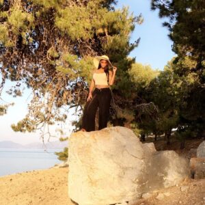 Alanna Forte Instagram - Somewhere in Greece 😘💜