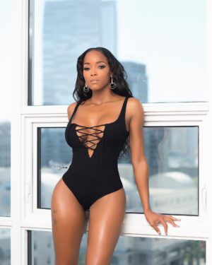 Alanna Forte Instagram - Photo by @alcolestudios • Make up by @hustlementality • Model @alannaforte 🙏🏾 #blessed #model #actress #lml #fitlife #fitness