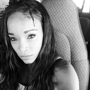 Alanna Forte Instagram - On set shooting this Movie <3